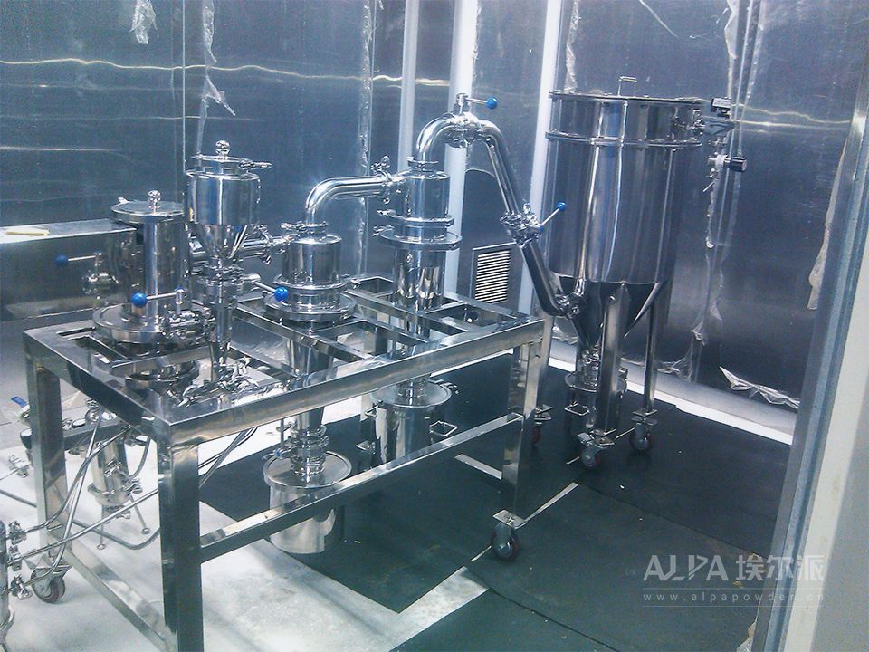 實驗室三合一<a href=http://m.jkbxjx.cn/chanpin/27.html target=_blank class=infotextkey>氣流粉碎機</a>